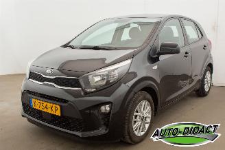 skadebil auto Kia Picanto 1.0 DPi 64.994 km Dynamicline 2020/12