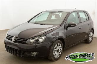 Schadeauto Volkswagen Golf 1.4 TSI 90KW 2011/8