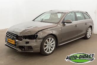 Vaurioauto  passenger cars Audi A4 Avant 2.0 TDI Clima Navi Half Leder 2013/6