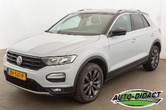 skadebil auto Volkswagen T-Roc 2.0 TDI Automaat Clima Navi Style Business 2019/6