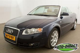 Vaurioauto  passenger cars Audi A4 Cabrio 1.8 Turbo Clima Navi Leder Pro Line 2007/1