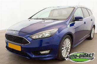 skadebil auto Ford Focus 1.5 Titanium Edition Clima Navi 2015/7