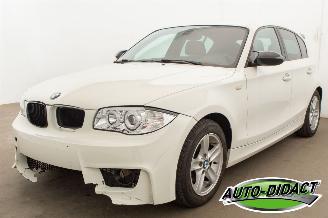 Unfallwagen BMW 1-serie 118d Clima 2009/6