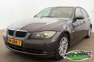 Coche accidentado BMW 3-serie 320i Automaat Airco Leder 2007/7