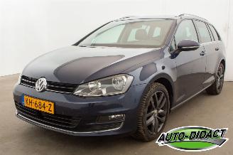 Auto incidentate Volkswagen Golf Variant 1.6 TDI Automaat Pano Halfleder Navi Camera Connected Series 2016/9