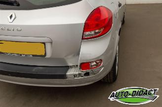 Renault Clio 1.2-16V Airco Expression picture 32