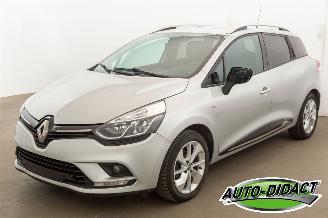 krockskadad bil auto Renault Clio 1.5 dCi Airco Navi 2018/7