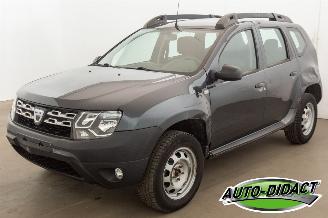 Schadeauto Dacia Duster 1.6 63.382 km 2014/4