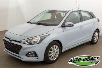Coche accidentado Hyundai I-20 1.0 Active 100.477 km Airco 2020/1