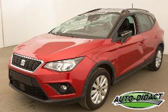 krockskadad bil auto Seat Arona 1.0 TFSI 61.069 km Clima Navi 2018/7