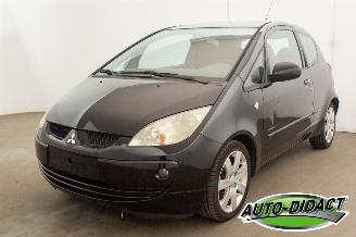 Avarii autoturisme Mitsubishi Colt 1.4i Airco 2005/11