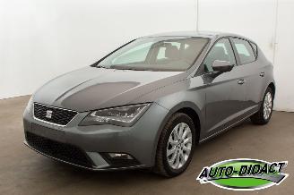 Avarii autoturisme Seat Leon 2.0 TDI Automaat Clima Navi Camera 2016/8