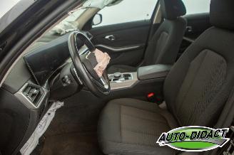 BMW 3-serie 318i Automaat Digi Dash Clima Navi picture 24