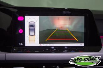 Volkswagen Golf 1.0 TSI 3129 km Clima Navi Camera Life Business picture 8