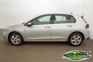 Volkswagen Golf 1.0 TSI 3129 km Clima Navi Camera Life Business picture 33