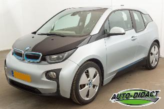 Damaged car BMW i3 Basis 22 kWh 87.407 km NAP Comfort Advance 2014/11