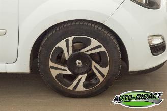 Renault Twingo 1.2 16V Dynamique Clima picture 23