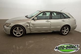 Lexus IS 300 Automaat SportCross Executive picture 38