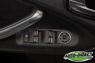 Ford S-Max 2.0-16V Clima Navi picture 10