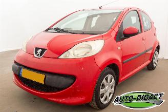 skadebil auto Peugeot 107 1.0-12V XS 2007/4
