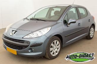 skadebil auto Peugeot 207 1.4-16V Airco Color-line 2007/8
