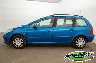 Peugeot 307 Break 2.0-16V Clima Premium picture 33