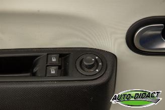 Renault Twingo 1.0 SCe Airco Collection picture 11