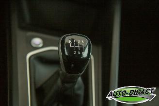 Volkswagen Golf 2.0 TDI Digi Dash Clima 108.576 km Life picture 9