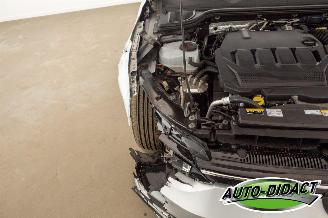 Volkswagen Golf 2.0 TDI Digi Dash Clima 108.576 km Life picture 41