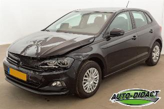 Schadeauto Volkswagen Polo 1.0 TSI 29.200 km NAP Navi Airco Comfortline 2020/4