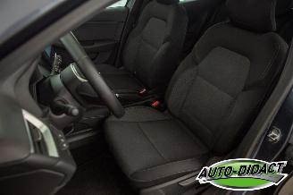 Renault Clio 1.0 TCe 90 Navi Airco Techno picture 27