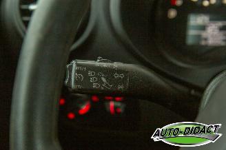 Seat Leon 1.6 TDI Airco picture 14