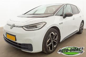 krockskadad bil auto Volkswagen ID.3 First Plus 58 kWh 117.432 km NAP 2020/12