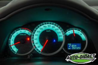 Toyota Verso 1.8 VVT-i Sol Clima picture 6