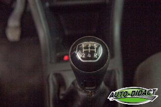 Volkswagen Up! 1.0 BMT move up! Airco picture 9