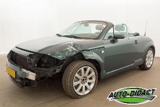 Vaurioauto  passenger cars Audi TT 1.8 5V Turbo Leder 2001/7