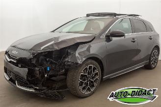 skadebil auto Kia Ceed 1.0 GT-Line Pano Navi Camera 97.880 km 2022/3