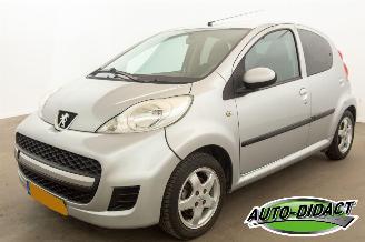Coche accidentado Peugeot 107 1.0-12V Black & Silver 2012/1