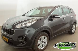 skadebil auto Kia Sportage 1.6 GDI Clima Navi Camera DynamicLine 2017/7