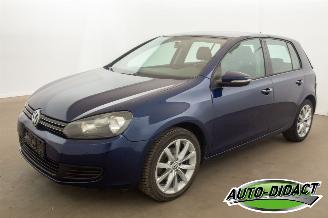 uszkodzony samochody osobowe Volkswagen Golf 1.2 TSI 77kW Clima Comfortline 2010/9