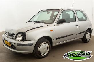 škoda osobní automobily Nissan Micra 1.0 Automaat GX N-CVT 1999/11