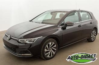 Damaged car Volkswagen Golf 1.4 eHybrid Automaat Navi Digi Dash Clima 68.456 km 2022/12