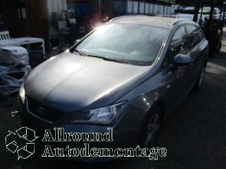  Seat Ibiza Ibiza ST (6J8) Combi 1.2 TDI Ecomotive (CFWA) [55kW]  (04-2010/05-2015=
) 2012