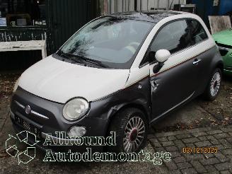 Dezmembrări autoturisme Fiat 500 500 (312) Hatchback 0.9 TwinAir 85 (312.A.2000) [63kW]  (07-2010/...) 2011