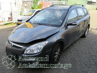 Uttjänta bilar auto Hyundai I-30 i30 Crosswagon (WWH) Combi 1.6 CVVT 16V (G4FC-G) [93kW]  (02-2008/06-2=
012) 2009