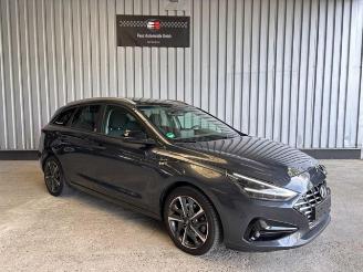 Hyundai I-30 cw Edition 30+ Panorama / R-Kamera / Navi picture 8