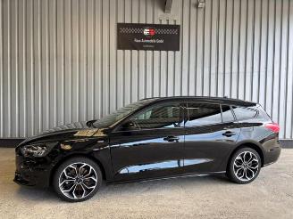 Avarii autoturisme Ford Focus Turnier ST-Line Autom / LED 2019/10