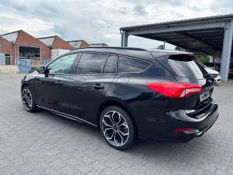 Ford Focus Turnier ST-Line Autom / LED picture 7