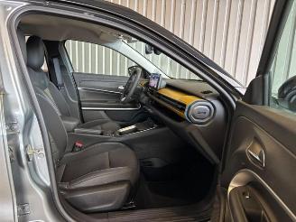 Jeep Avenger Summit Electric picture 11