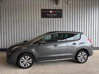 Käytettyjen passenger cars Peugeot 3008 Allure Panorama / Head-Up 2014/8